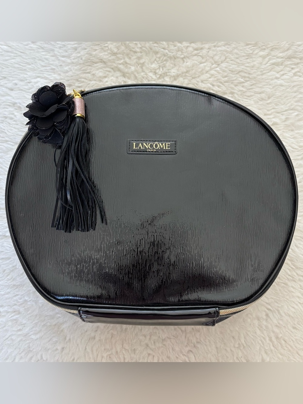 Lanncome Faux Black Patent Cosmetic Case with Tassel Travel Bag